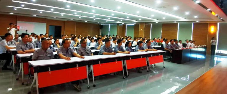 百年禮贊頌黨旗，同心起航唱紅歌